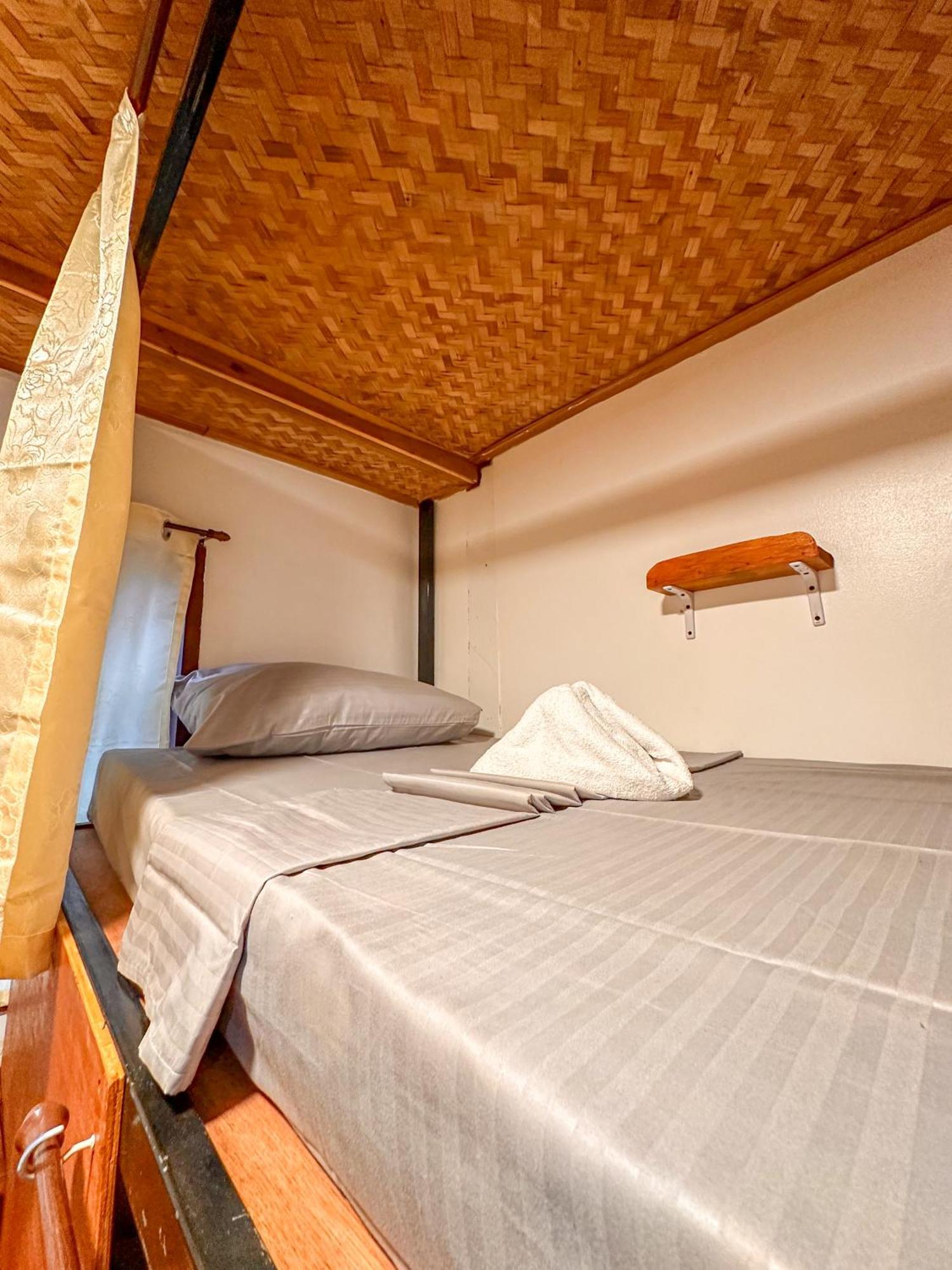 Hangout'S Hostel El Nido Exterior foto